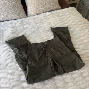 Lululemon dance studio jogger